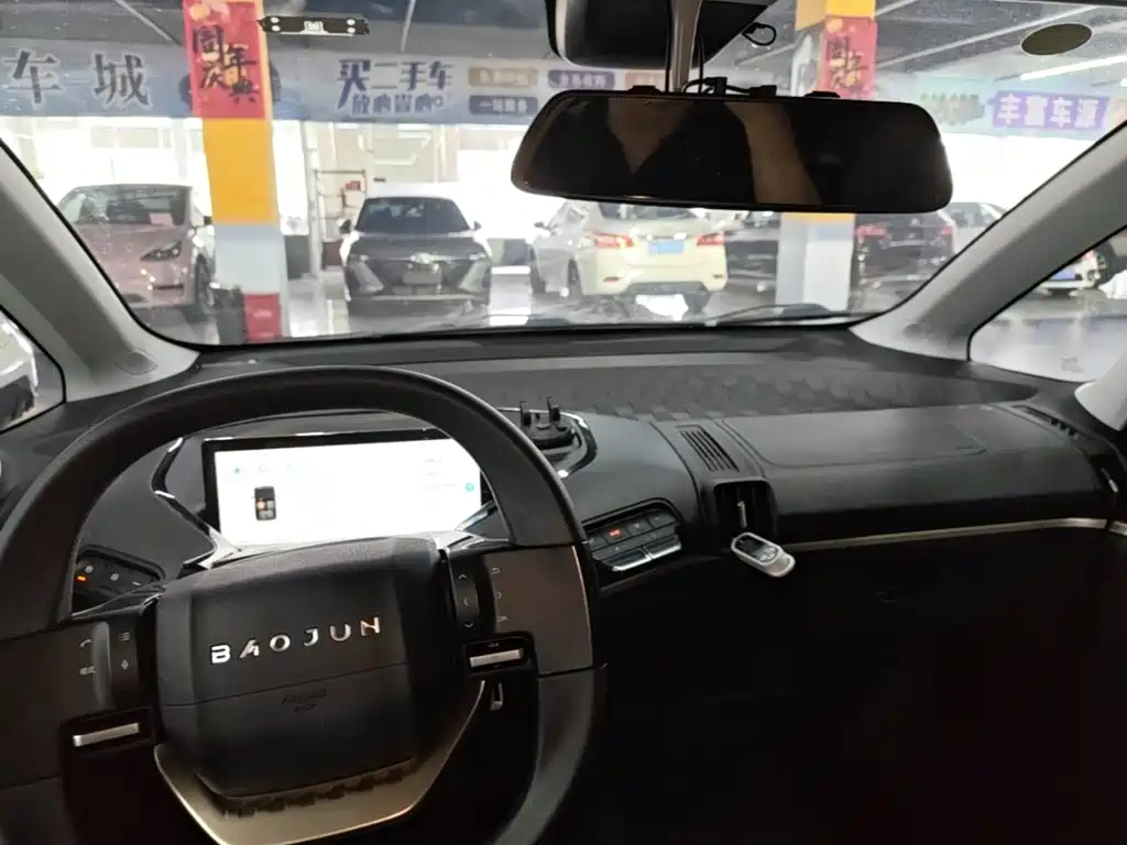 Baojun KiWi EV — фото 13