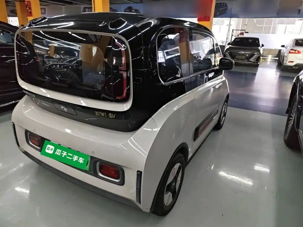 Baojun KiWi EV — фото 7