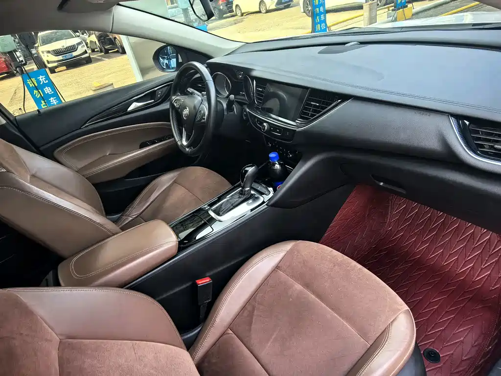 Buick Regal — фото 14