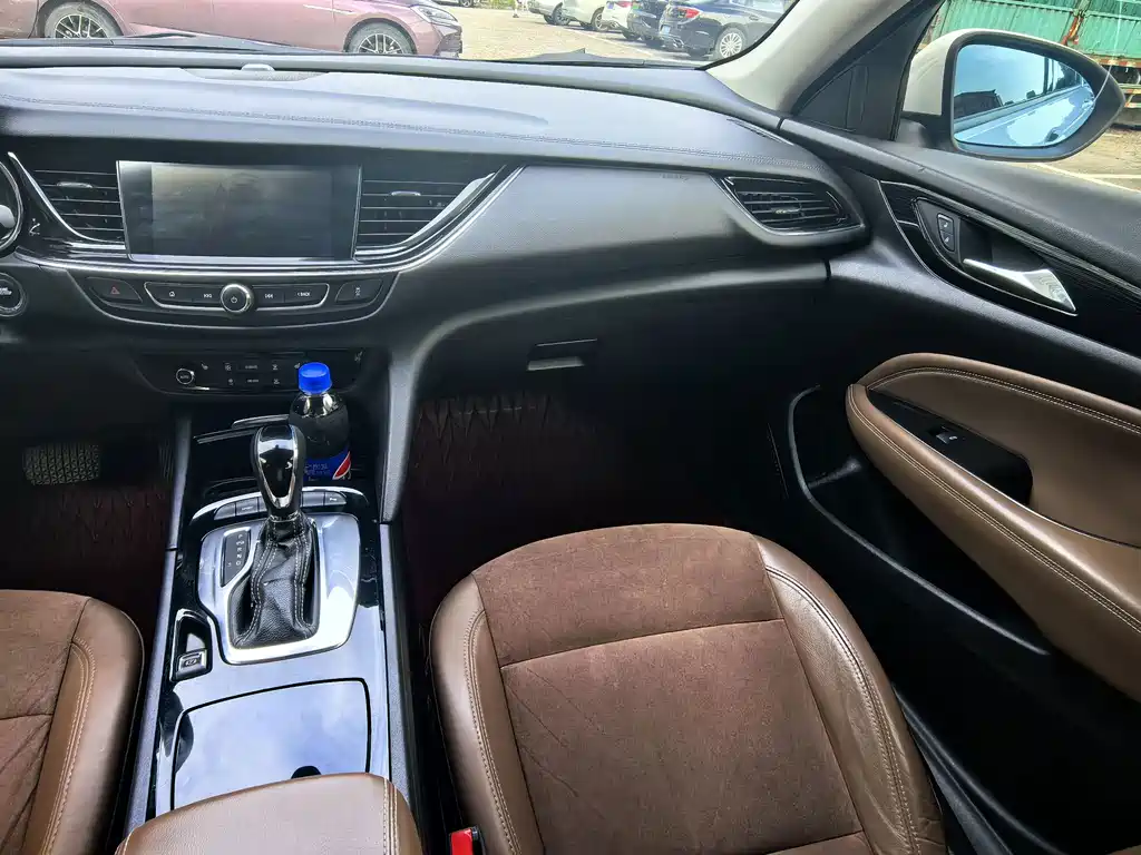 Buick Regal — фото 17