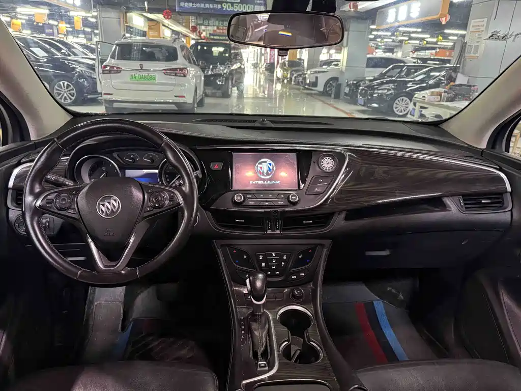 Buick Envision Plus — фото 7