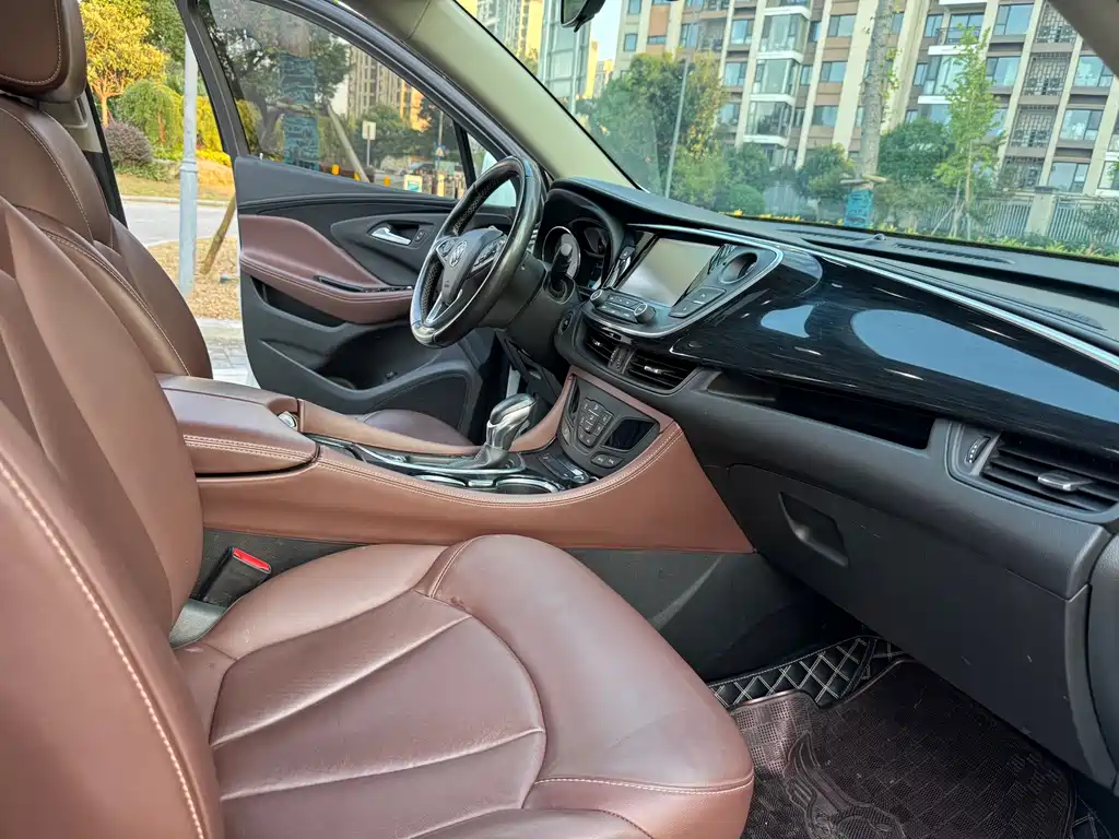 Buick Envision Plus — фото 7