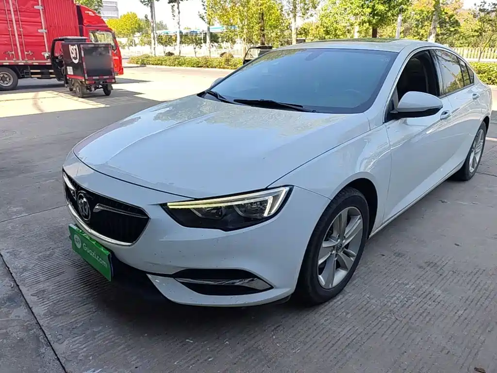 Buick Regal — фото 2