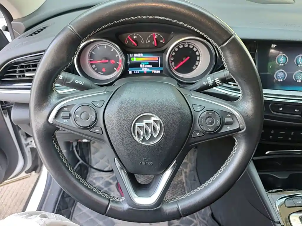 Buick Regal — фото 11