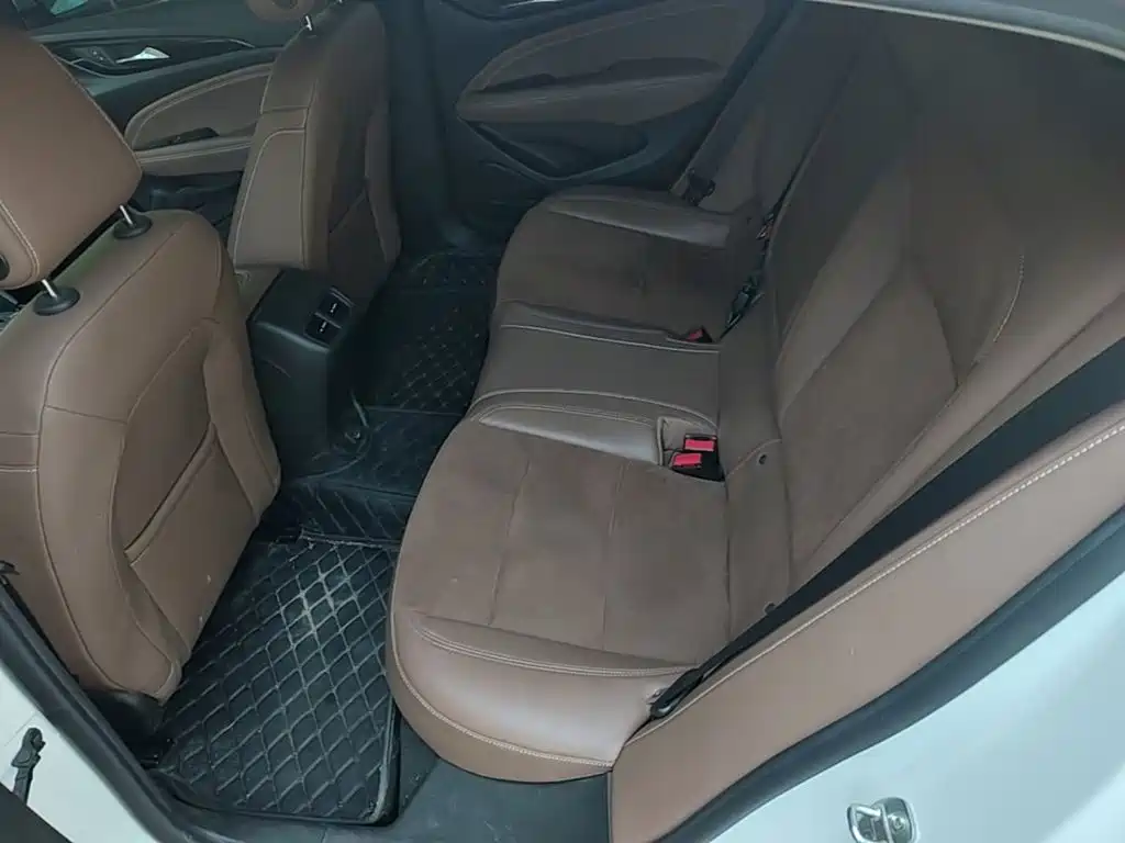 Buick Regal — фото 17