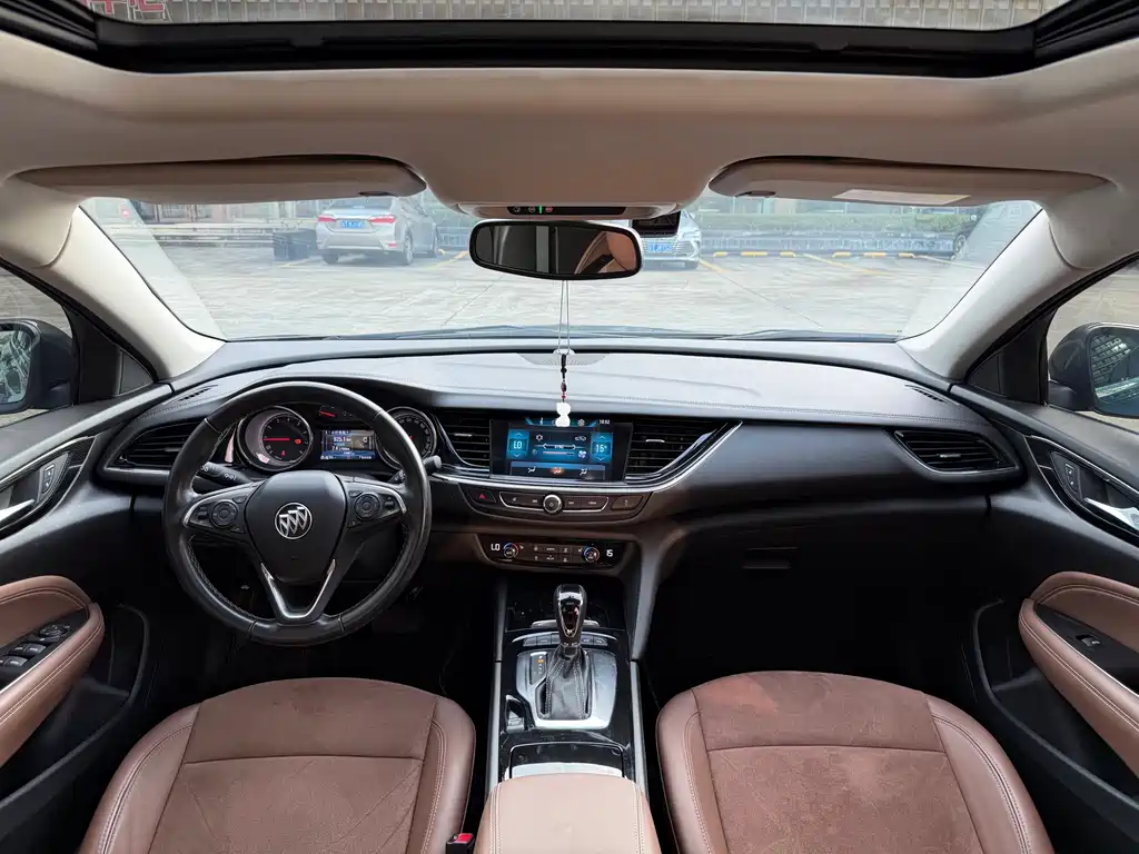 Buick Regal — фото 5