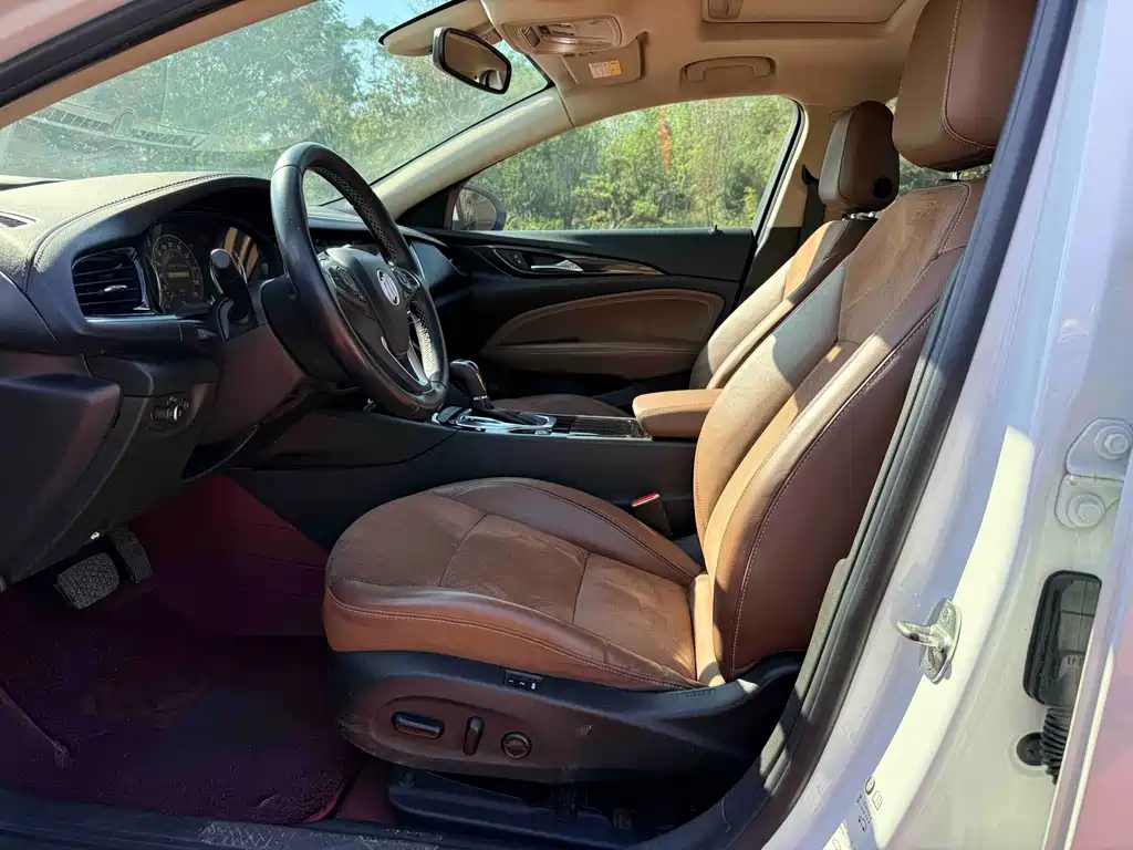 Buick Regal — фото 4