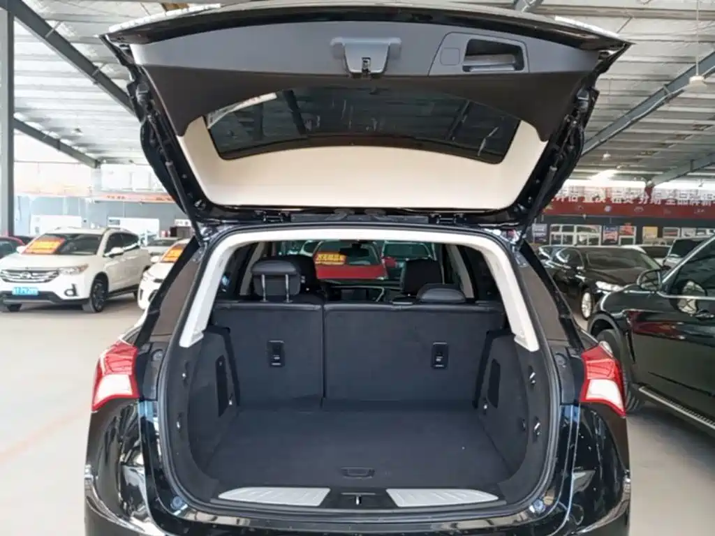 Buick Envision Plus — фото 19
