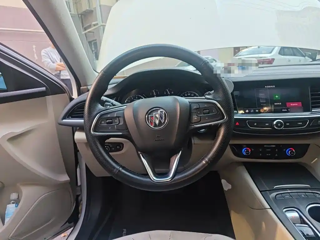 Buick Regal — фото 11