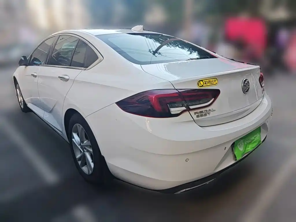 Buick Regal — фото 4