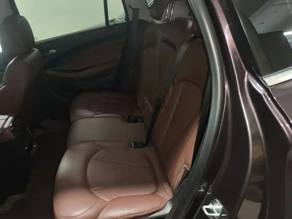 Buick Envision Plus — фото 17