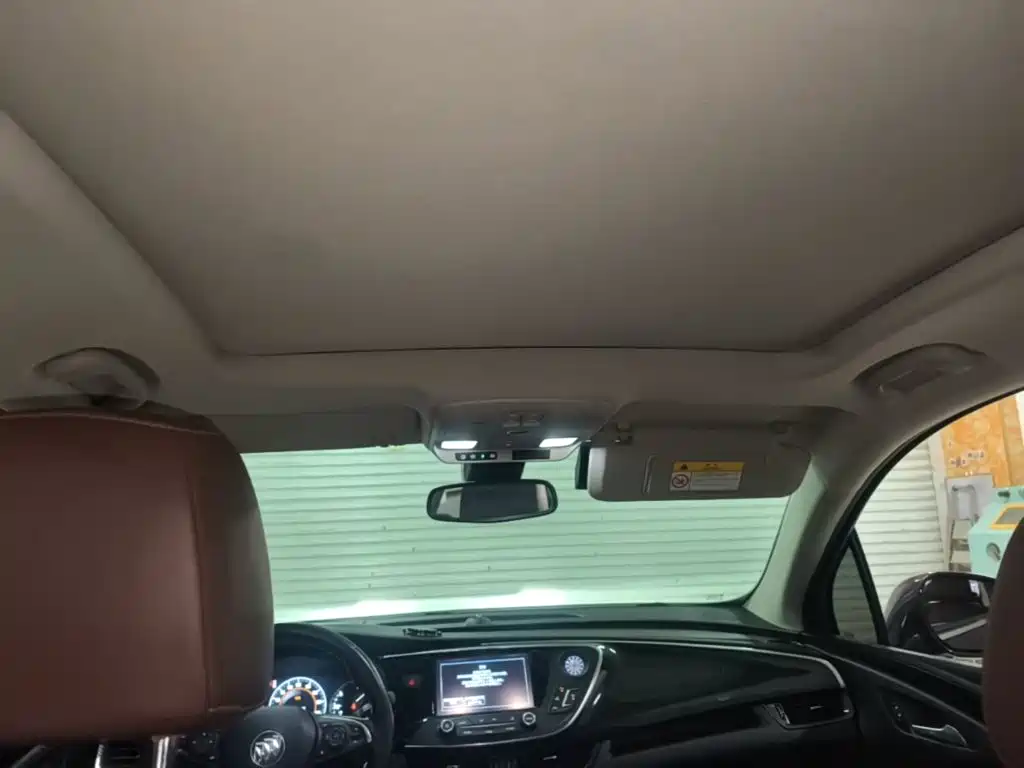 Buick Envision Plus — фото 18