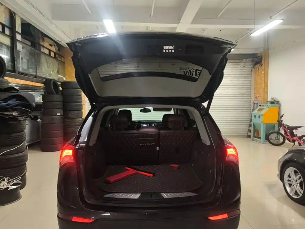 Buick Envision Plus — фото 19