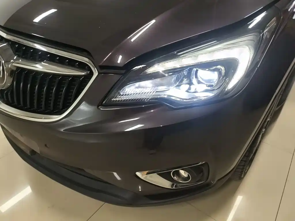 Buick Envision Plus — фото 24