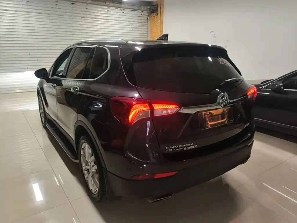 Buick Envision Plus — фото 5