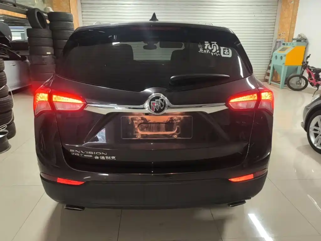 Buick Envision Plus — фото 6
