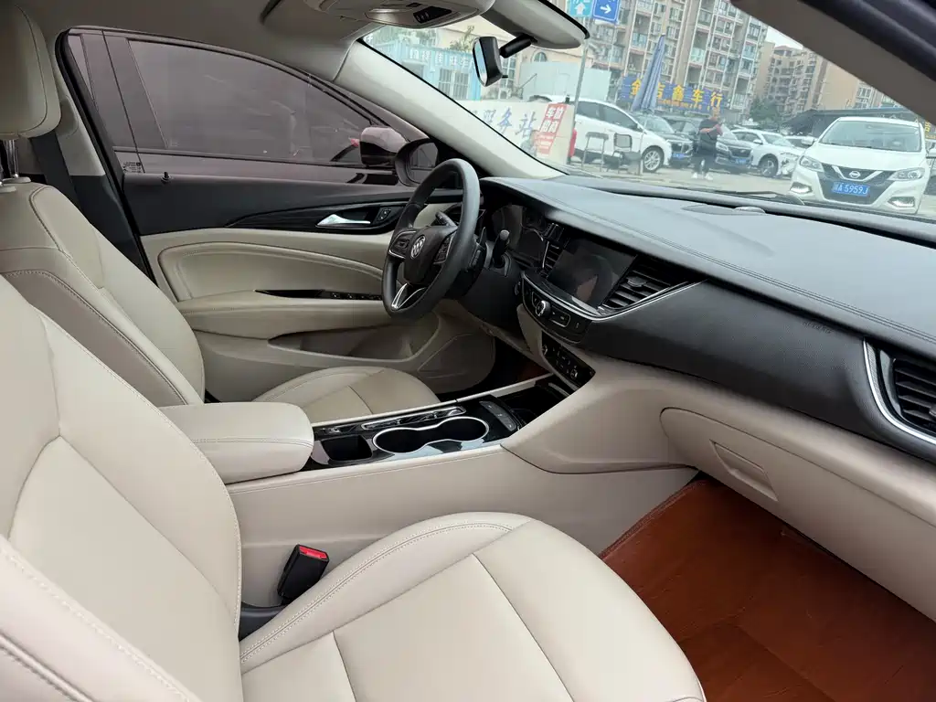 Buick Regal — фото 6