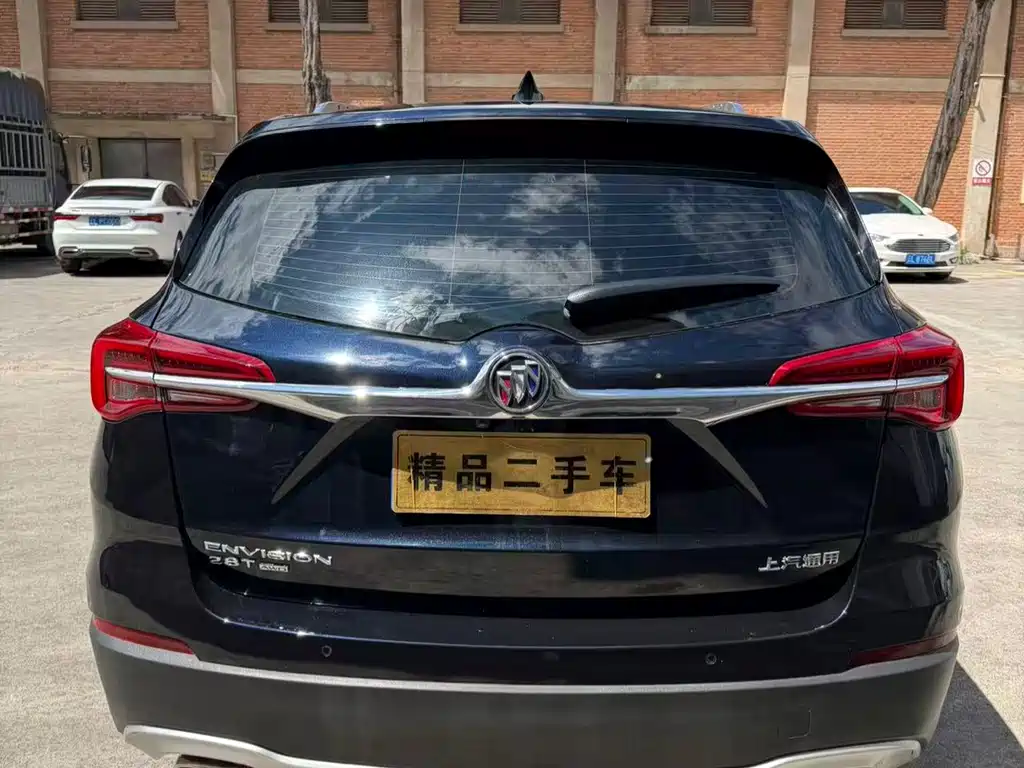 Buick Envision Plus — фото 4
