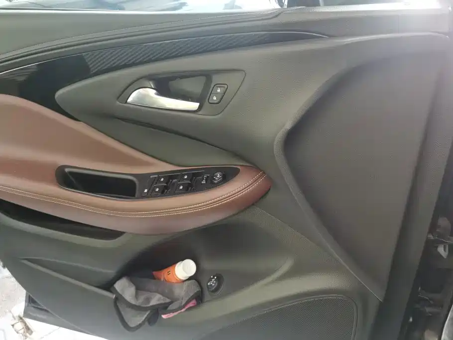 Buick Envision Plus — фото 7