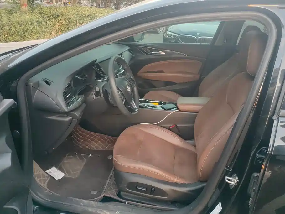 Buick Regal — фото 9