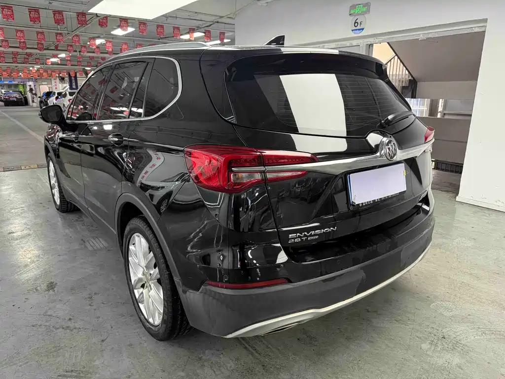 Buick Envision Plus — фото 11