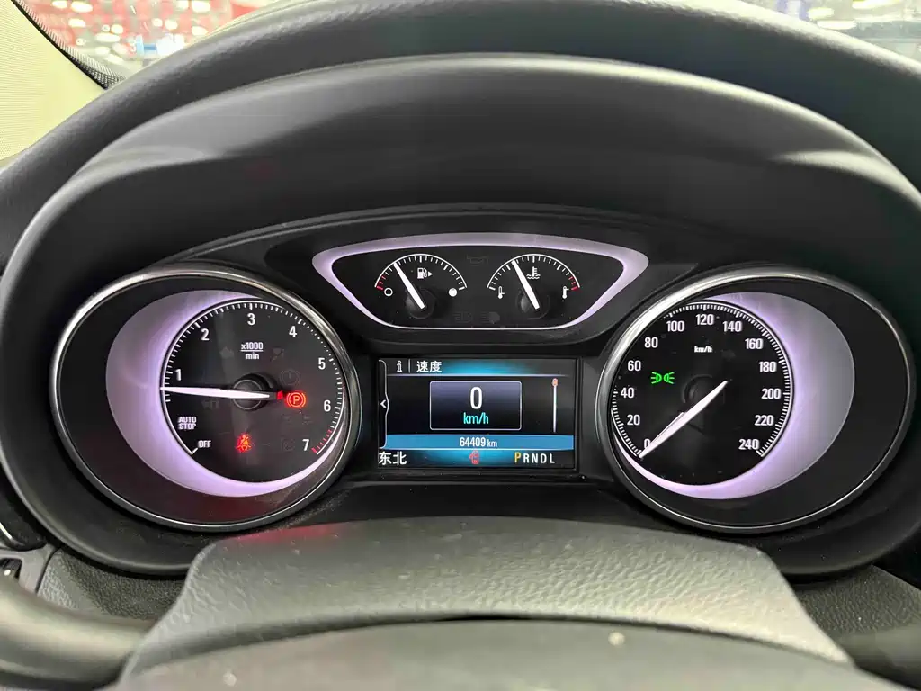Buick Envision Plus — фото 5