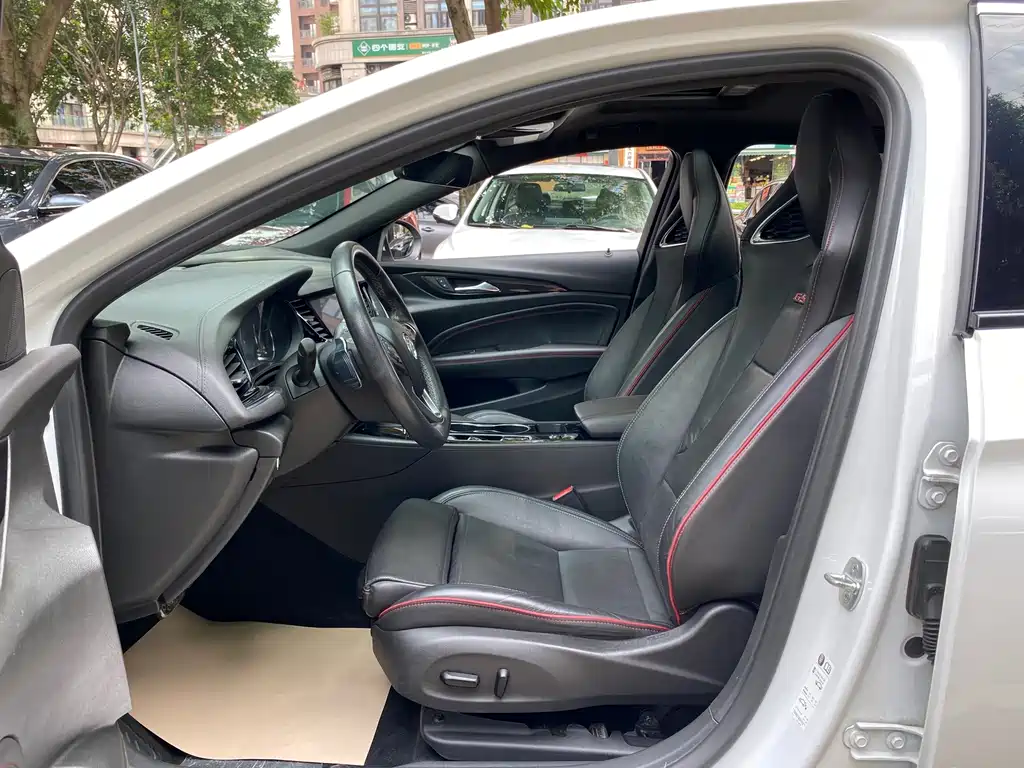 Buick Regal — фото 6