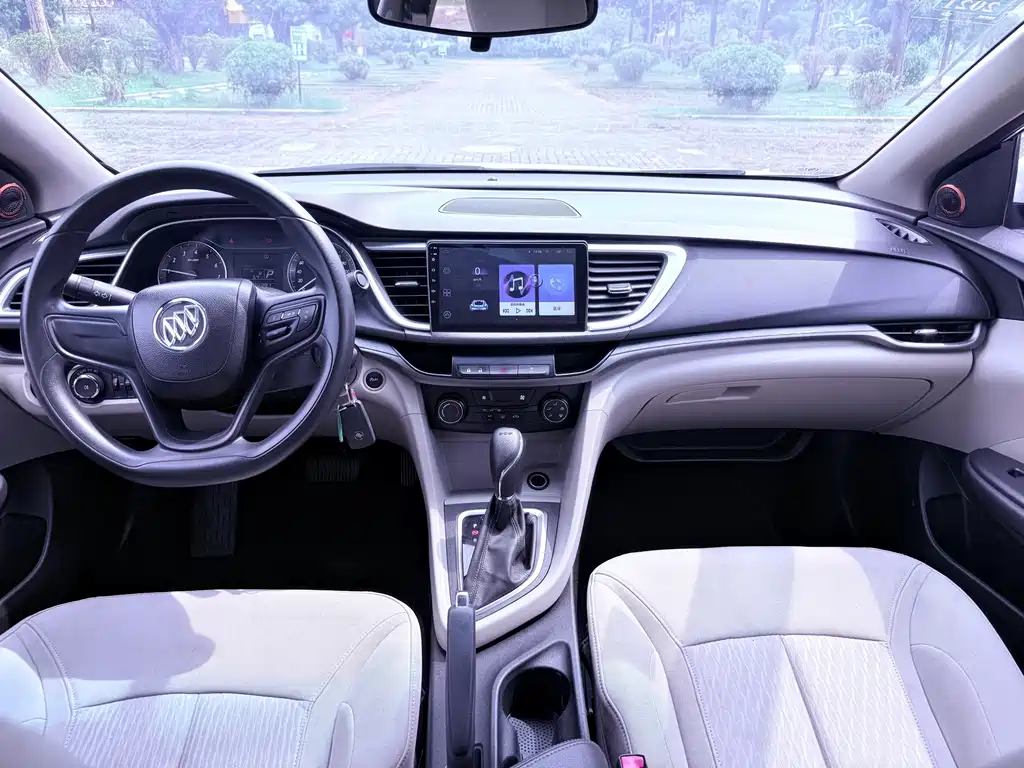 Buick Excelle — фото 14