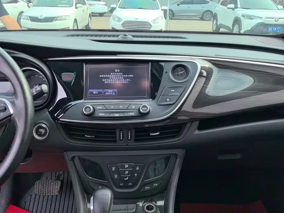 Buick Envision Plus — фото 13