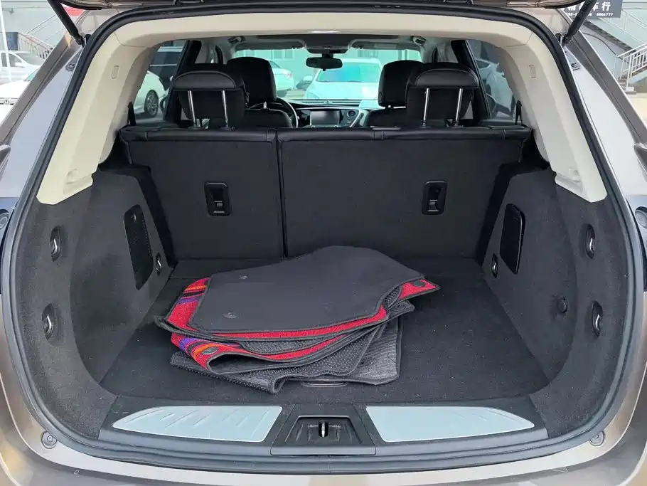 Buick Envision Plus — фото 4