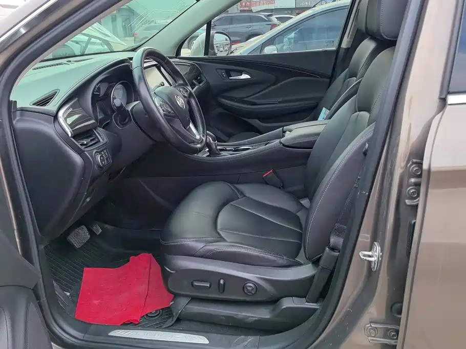 Buick Envision Plus — фото 9