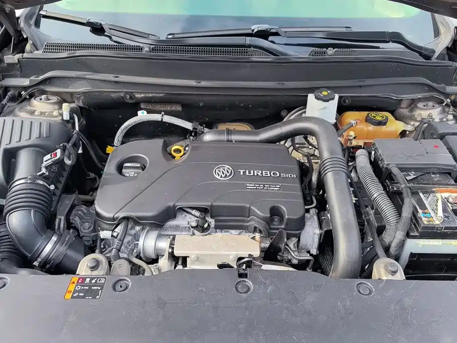 Buick Envision Plus — фото 10