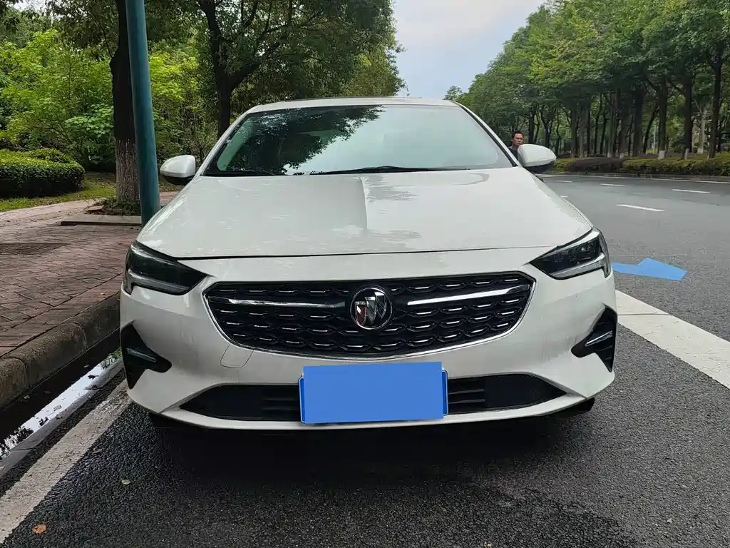 Buick Regal — фото 2