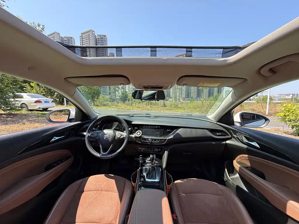 Buick Regal — фото 14