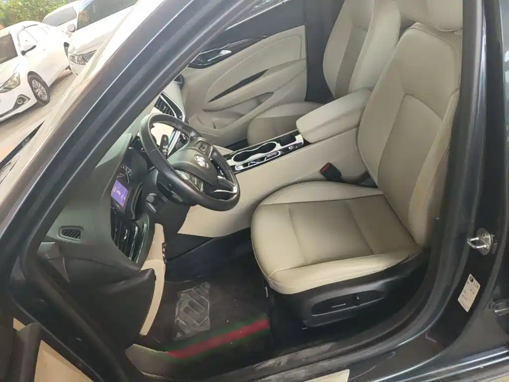Buick Regal — фото 15