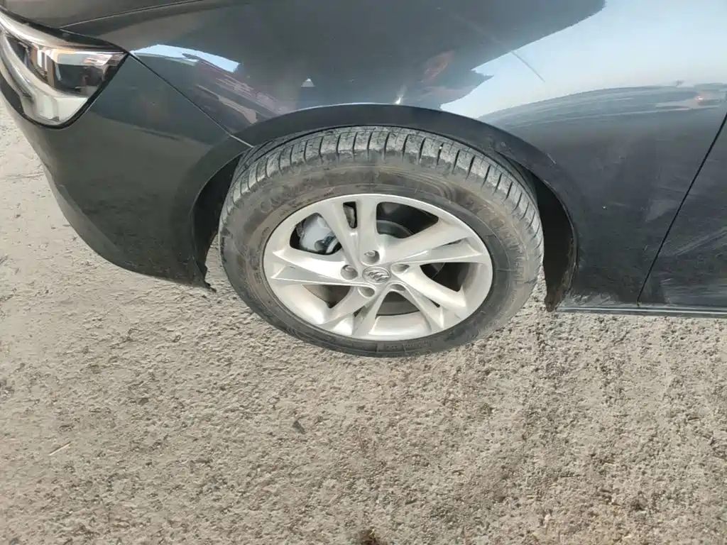 Buick Regal — фото 23