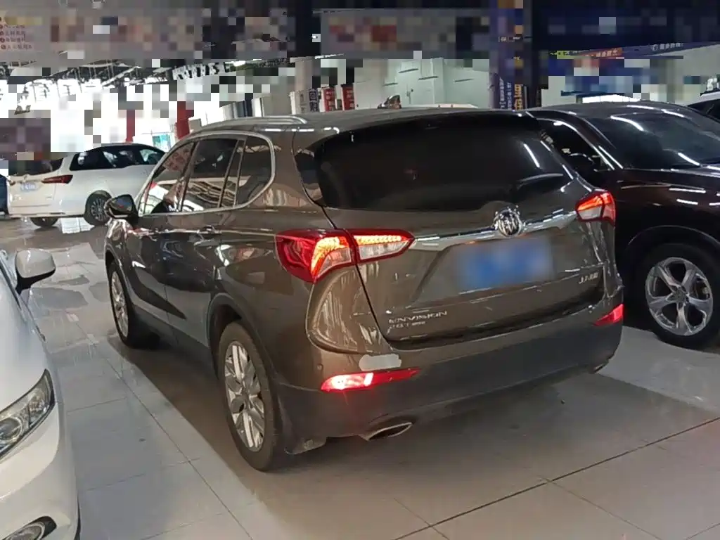 Buick Envision Plus — фото 5