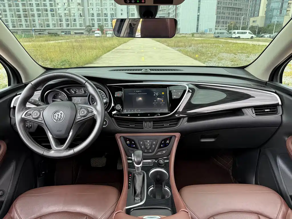 Buick Envision Plus — фото 13