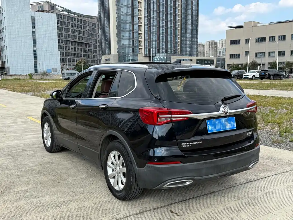 Buick Envision Plus — фото 4