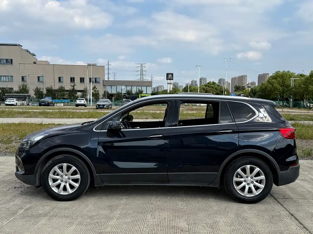 Buick Envision Plus — фото 7