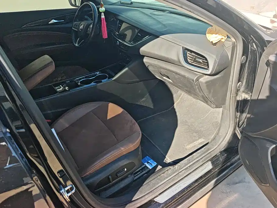Buick Regal — фото 8