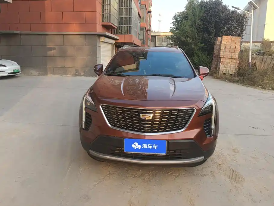 Cadillac XT4 — фото 2