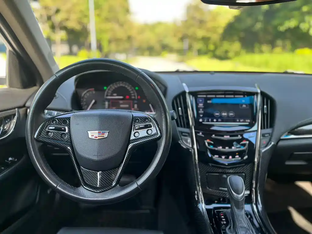 Cadillac ATS-L — фото 5