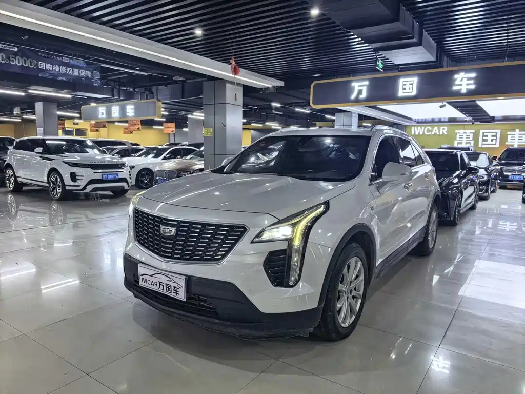 Cadillac XT4 — фото 2