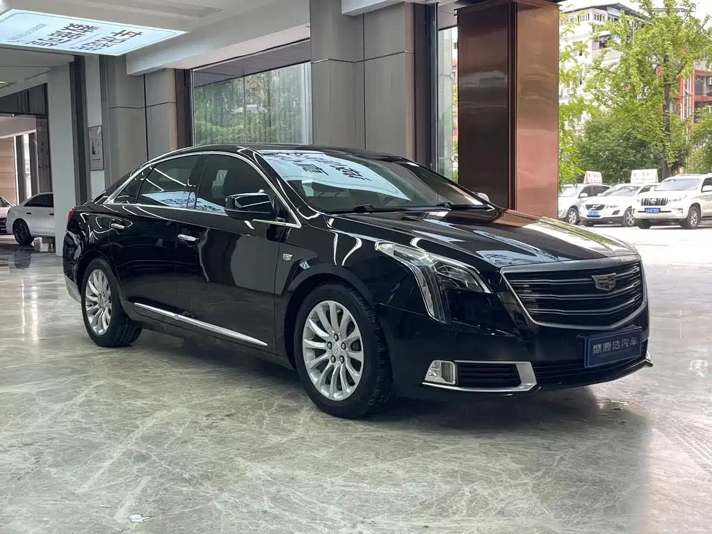 Cadillac XTS — фото 3