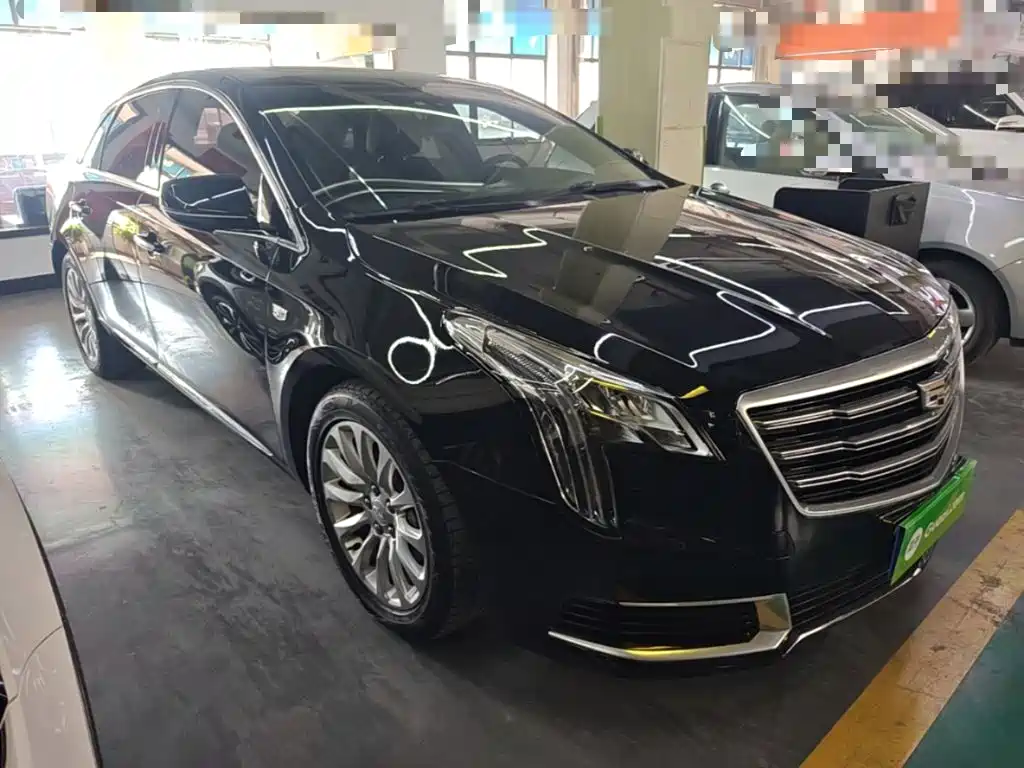 Cadillac XTS — фото 4