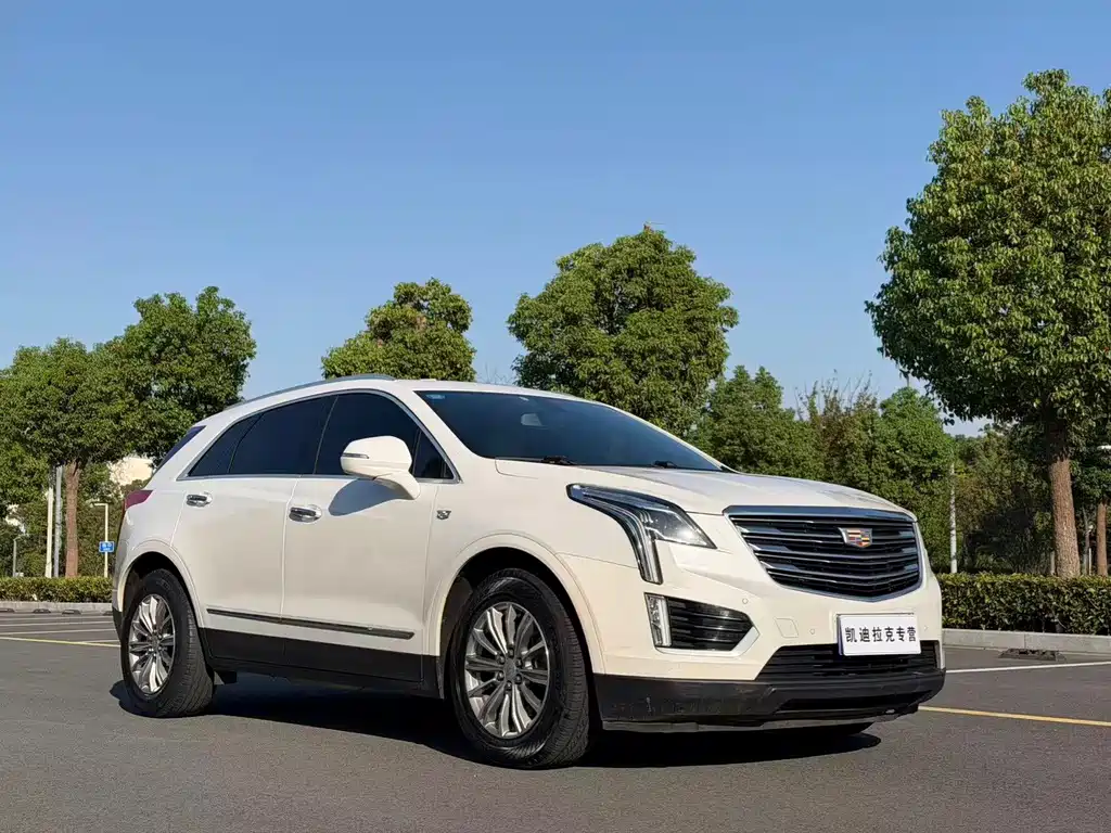 Cadillac XT5 — фото 3