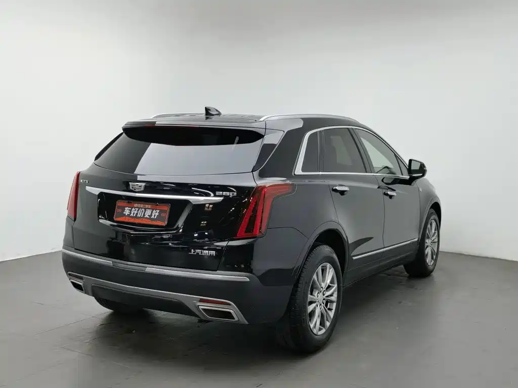 Cadillac XT5 — фото 2