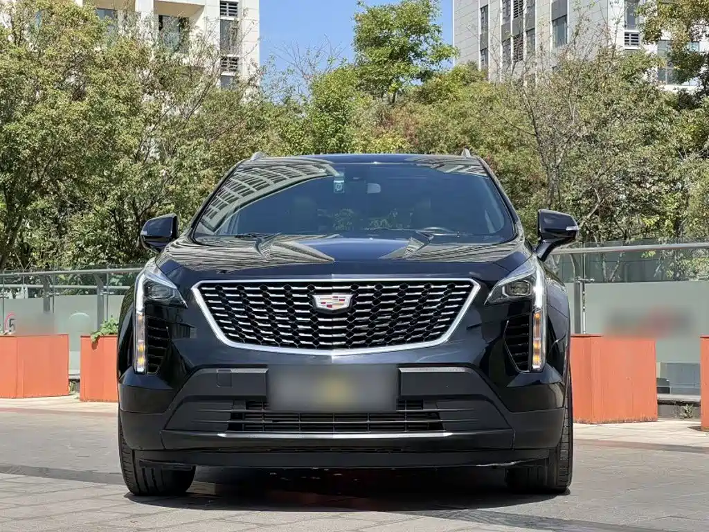 Cadillac XT4 — фото 8