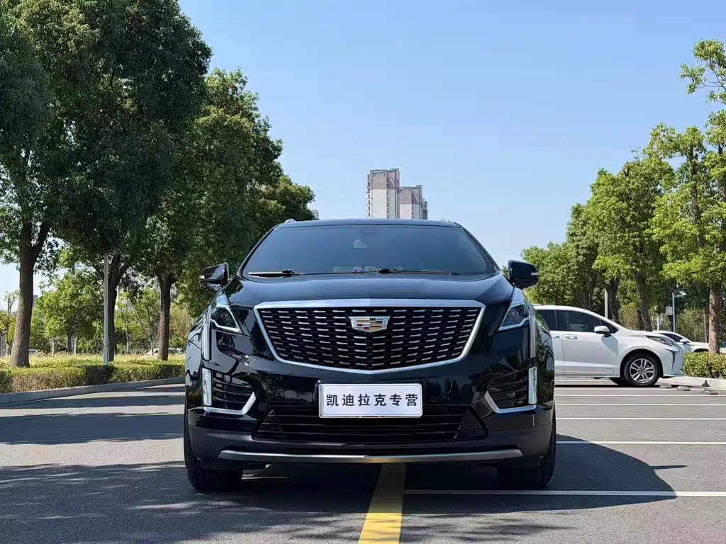 Cadillac XT5 — фото 2